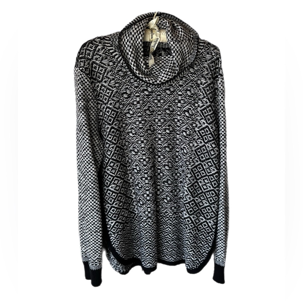 Lucky Brand Black and White Turtleneck Sweater XL
